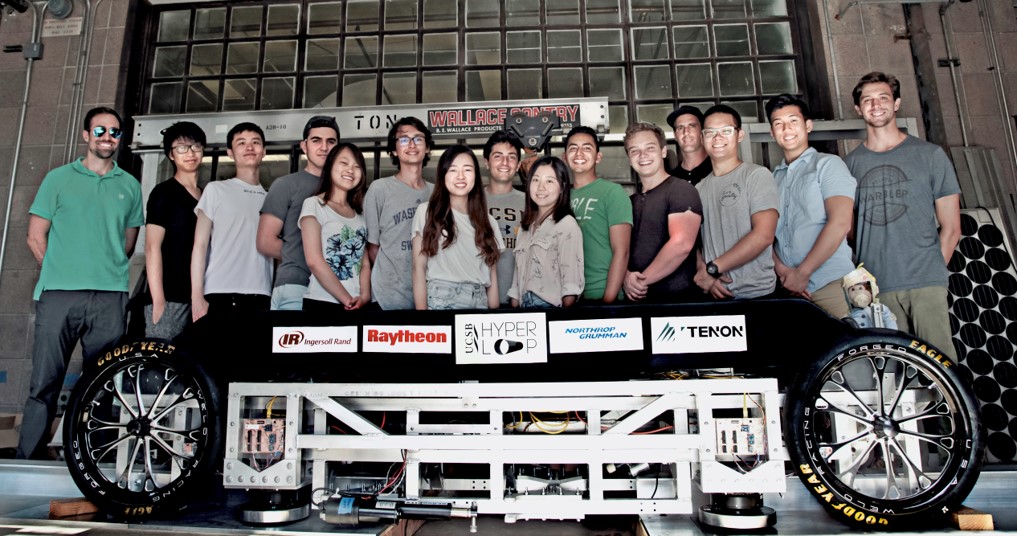 2017 UCSB Hyperloop team and their pod